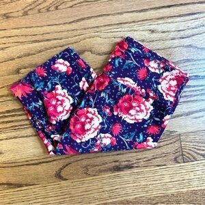 New LuLaRoe Purple and Pink Floral Leggings Sz OS